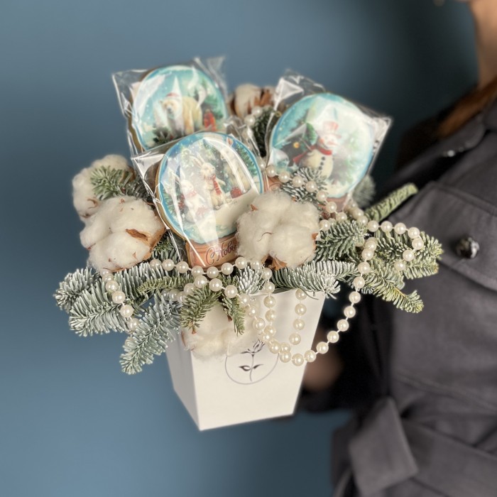 Композиция с новогодними пряниками Зима