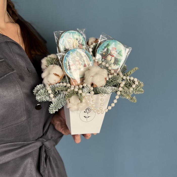 Композиция с новогодними пряниками Зима