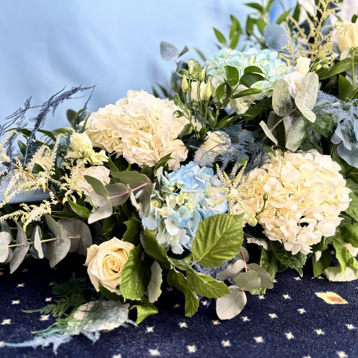 Композиция на президиум Бирюза