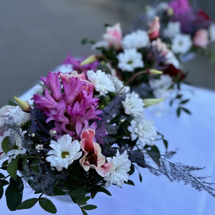 Копмозиция из цветов в стекле