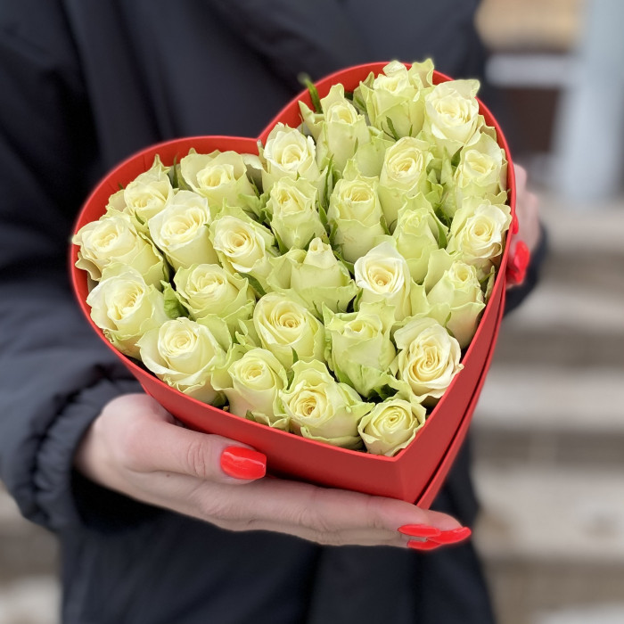 Коробка Сердце с белой розой