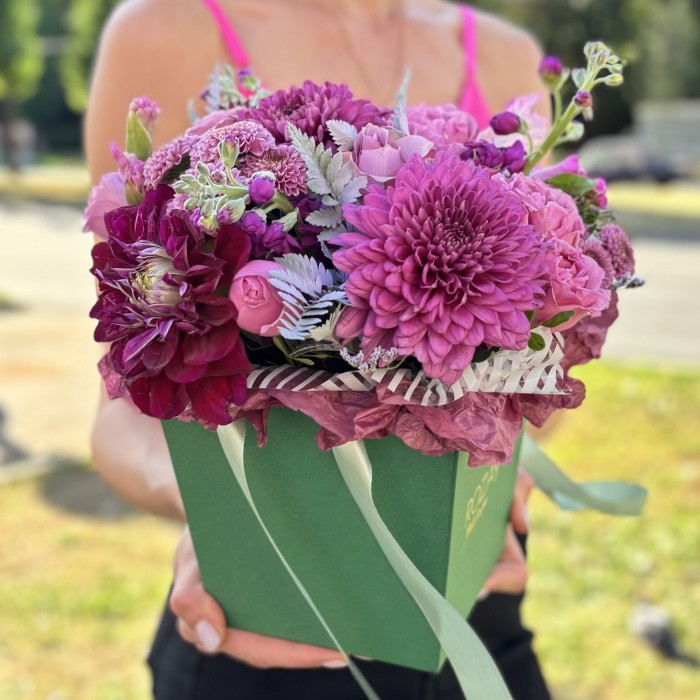 Коробка квадратная Сиреневый MIX