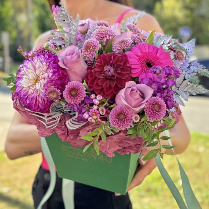 Коробка квадратная Сиреневый MIX