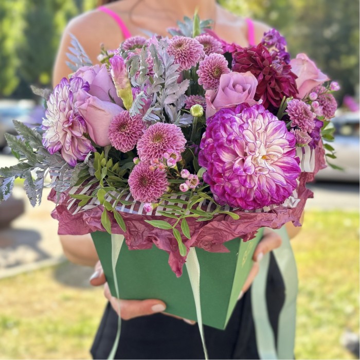 Коробка квадратная Сиреневый MIX