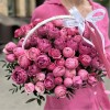 Корзина с кустовыми розами Яркое Воспоминание