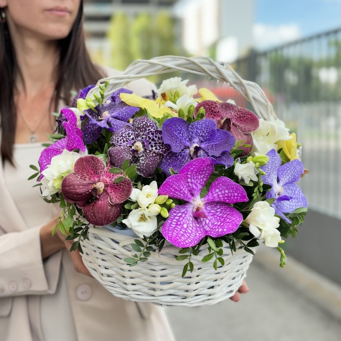 Корзина с орхидеями Лето на Гавайях