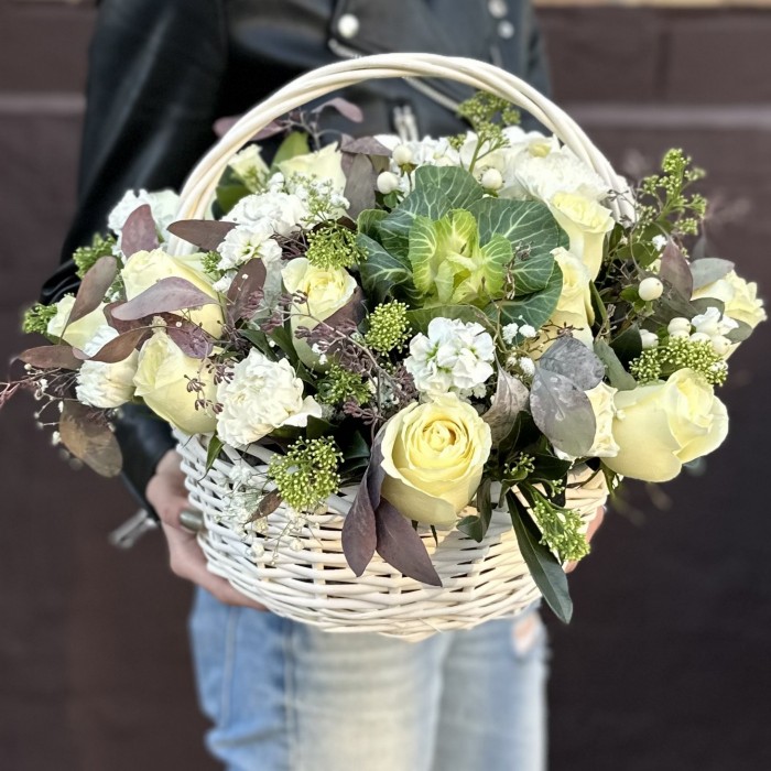 Корзинка с цветами Облако нежности