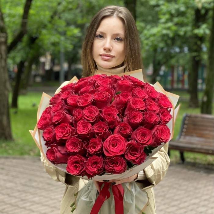 51 красная большая роза Родус 50 см