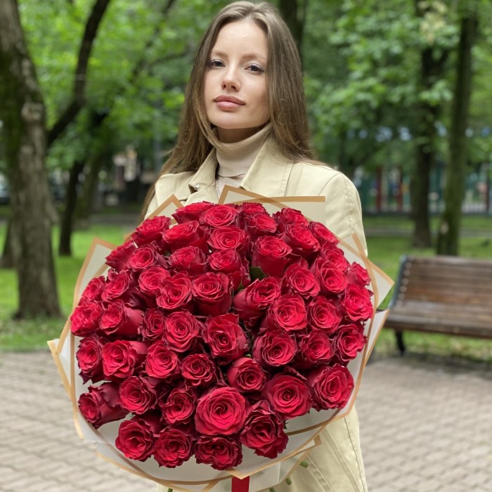 51 красная большая роза Родус 50 см
