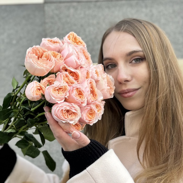 Кустовая пионовидная коралловая роза Кейджерс коралл