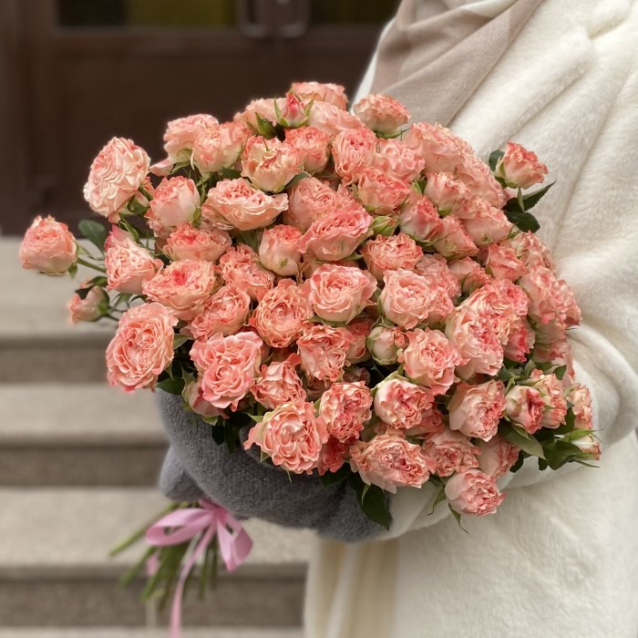 Кустовая пионовидная роза Фаир Флоу