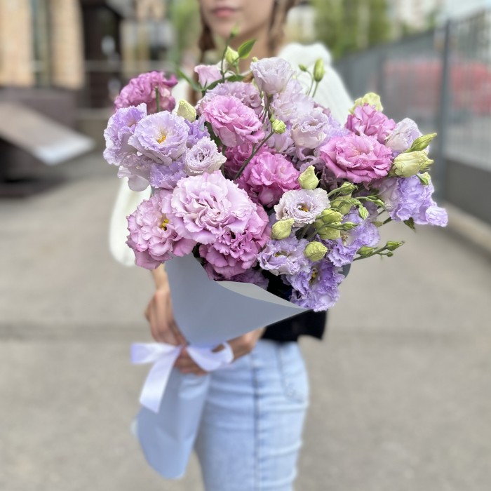 Лавандовый микс из 9 махровых эустом