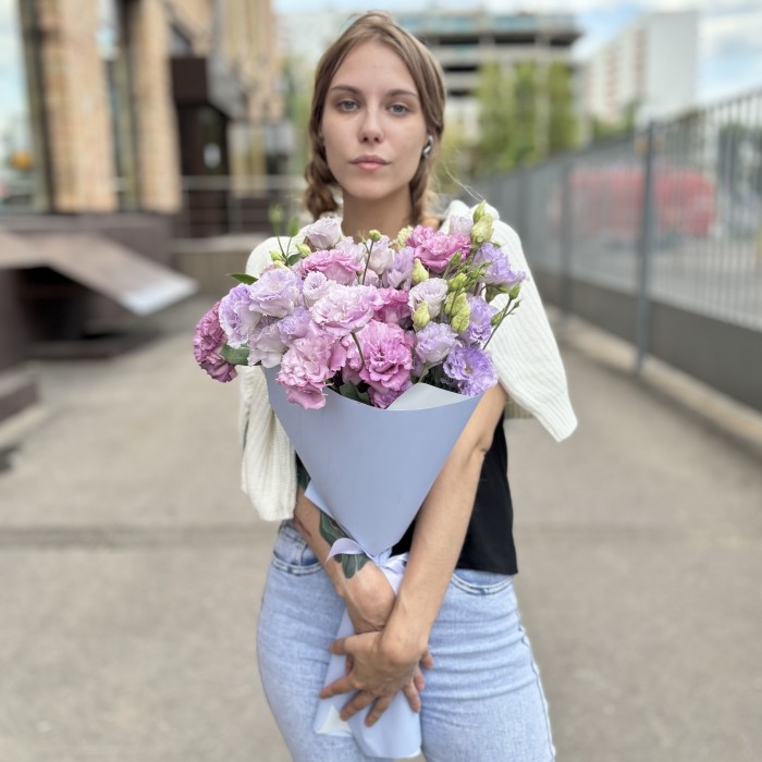 Лавандовый микс из 9 махровых эустом