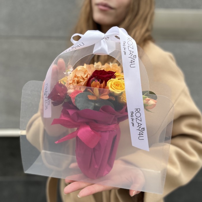 Мини-композиция в сумке яркий mix