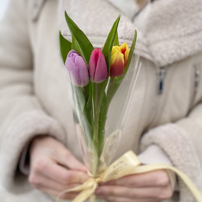 Мини-букет из 3 тюльпанов