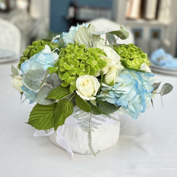 Мини композиция с цветами Бирюза