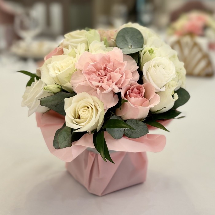 Мини композиция с цветами Утренняя Нежность