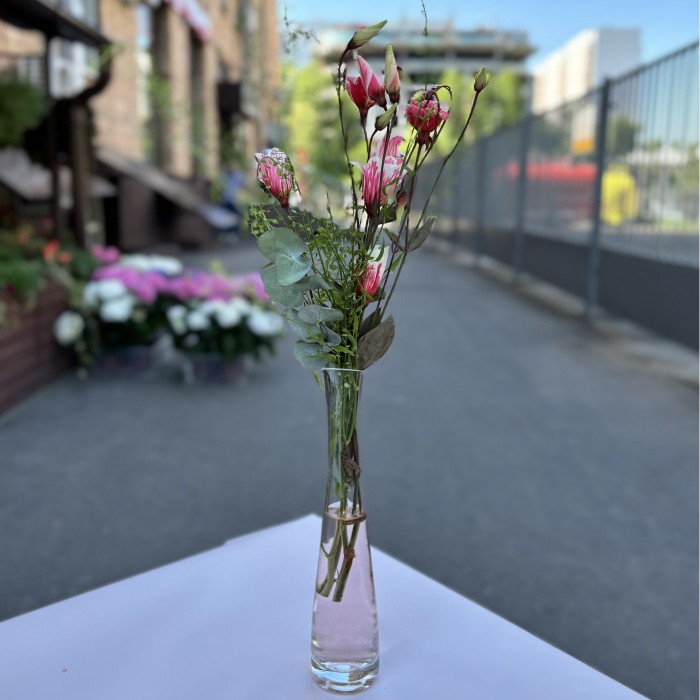 Набор цветов на стол Яркость