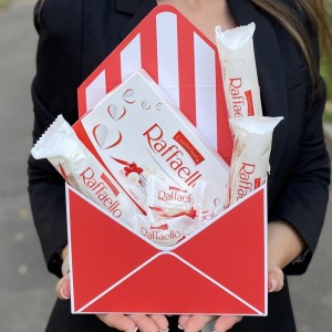 Набор конфет рафаэлло в коробке