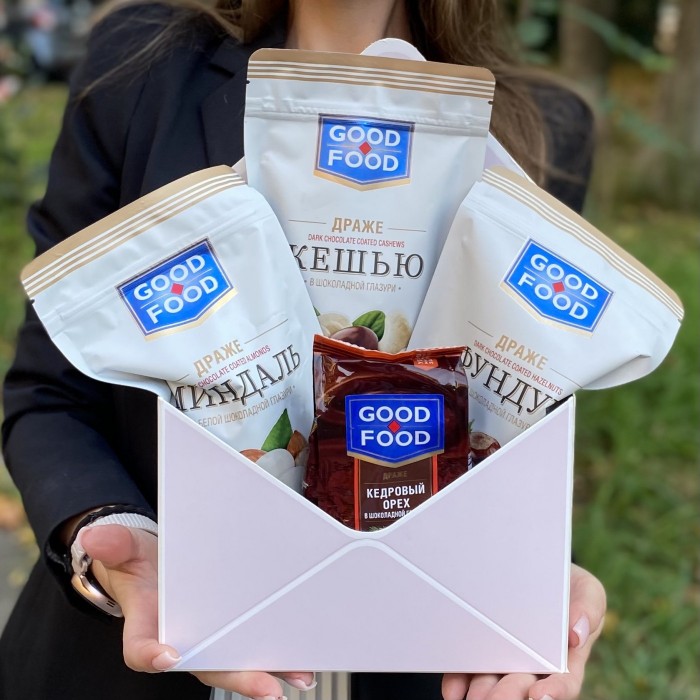 Набор орехов в шоколаде