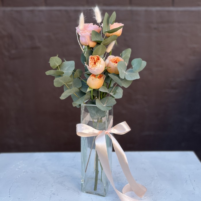 Настольная композиция в квадратной вазе Коралловый Риф