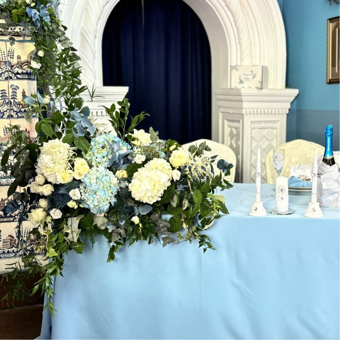 Настольная композиция на президиум Бирюза