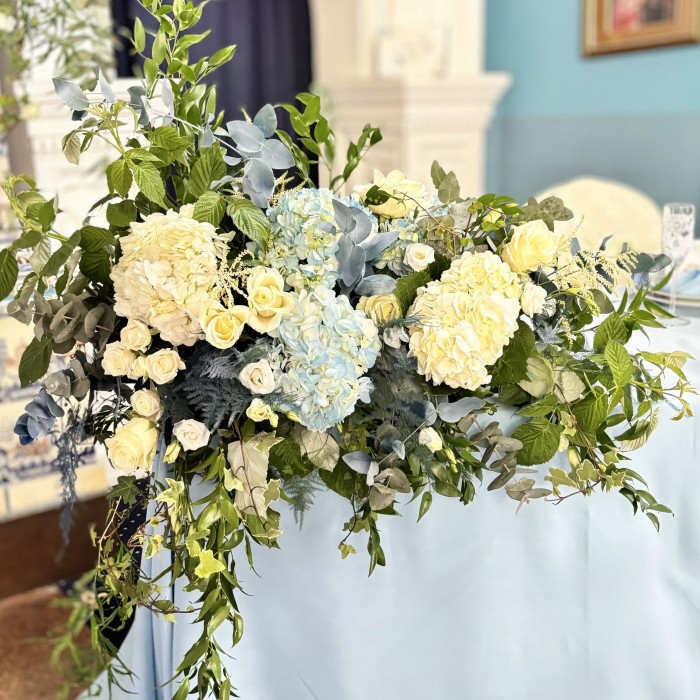 Настольная композиция на президиум Бирюза