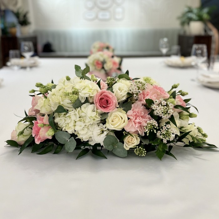 Настольная композиция на президиум Утренняя Нежность