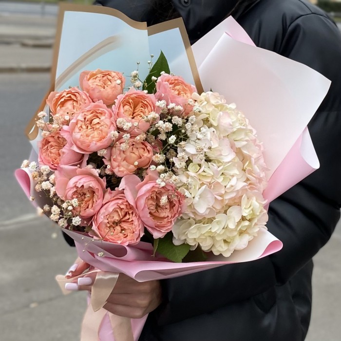 Нежная Джульетта с гортензией