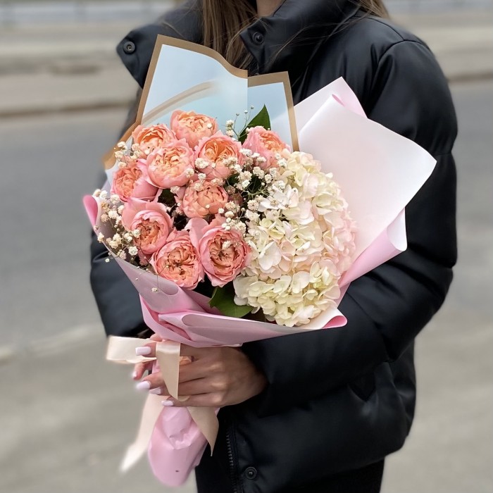 Нежная Джульетта с гортензией