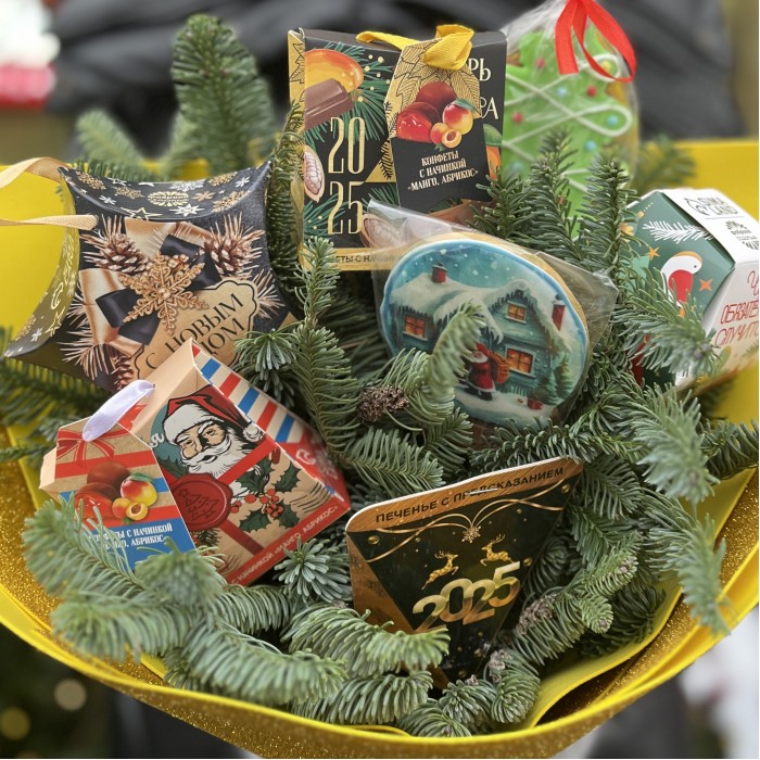 Новогодний букет Подарок Зимы