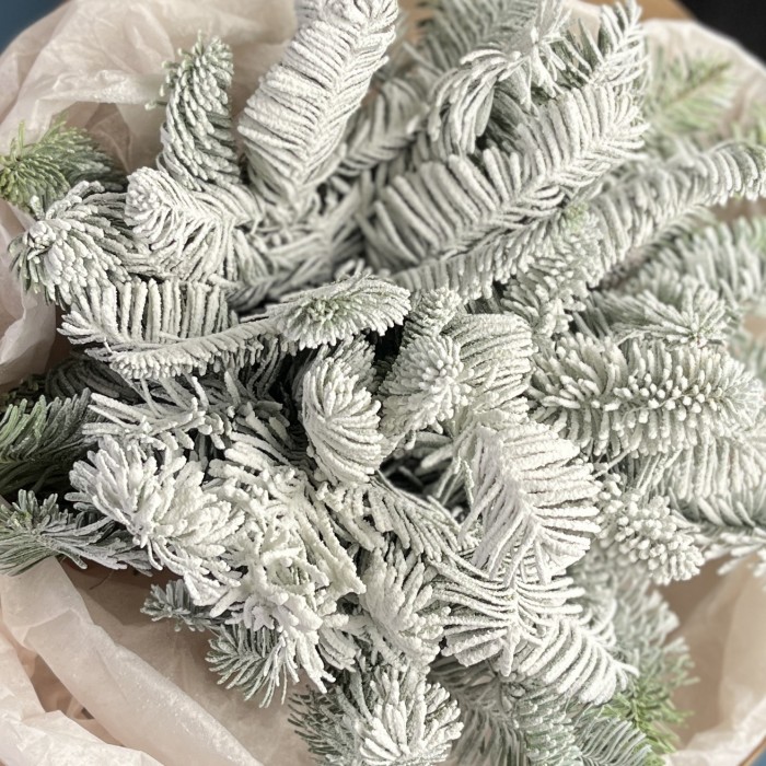 Новогодний букет Снежное утро