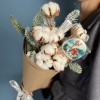 Новогодний букет с хлопком и пряником