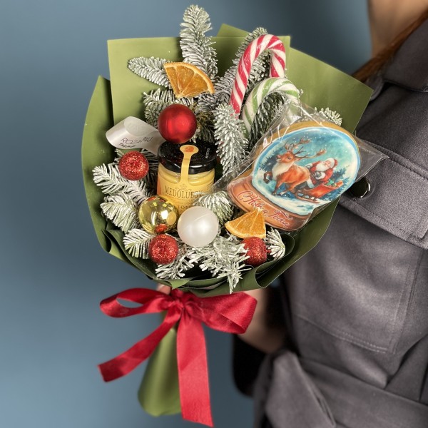 Новогодний букет с медом и пряником Сладкоежка