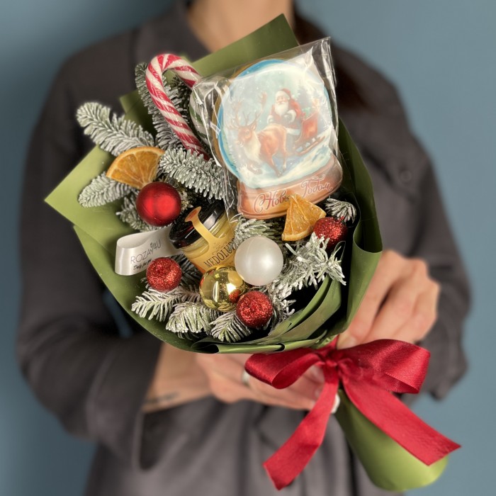 Новогодний букет с медом и пряником Сладкоежка