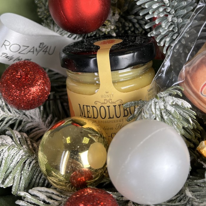 Новогодний букет с медом и пряником Сладкоежка