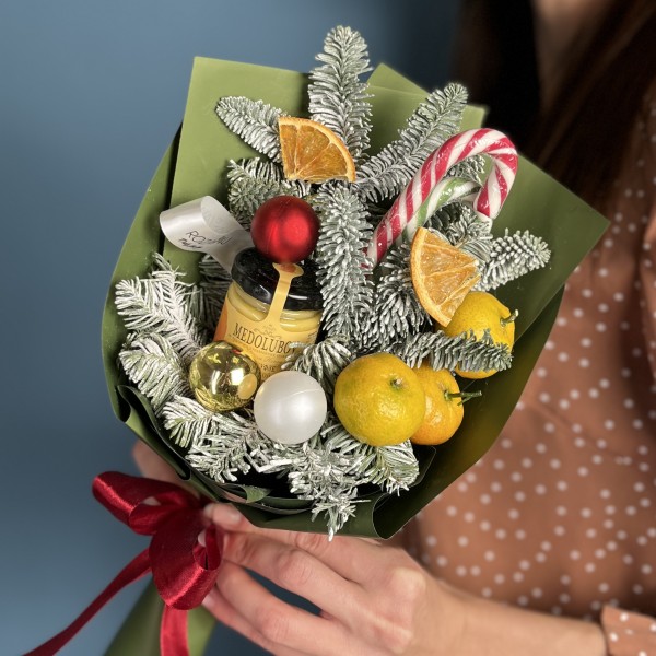Новогодний корпоративный букет Аромат зимы