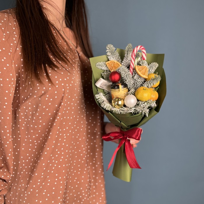 Новогодний корпоративный букет Аромат зимы