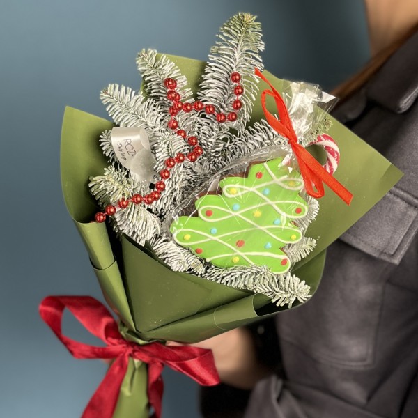 Новогодний корпоративный букет с пряником Елочка