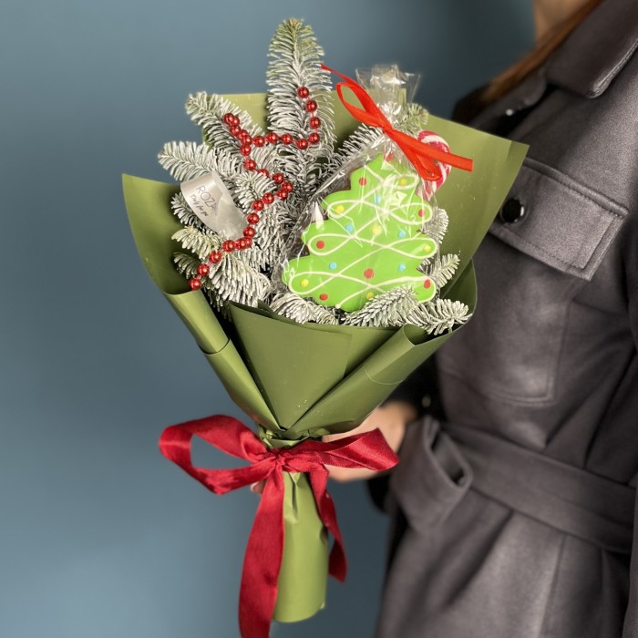 Новогодний корпоративный букет с пряником Елочка