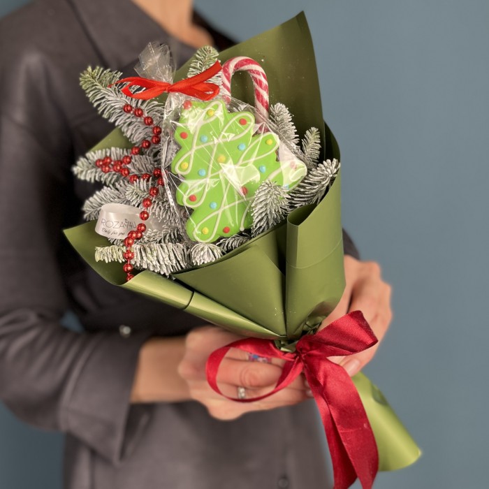 Новогодний корпоративный букет с пряником Елочка