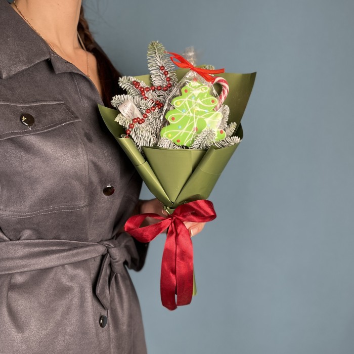 Новогодний корпоративный букет с пряником Елочка