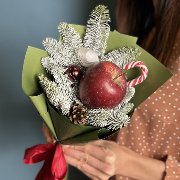Новогодний корпоративный букет с яблоком