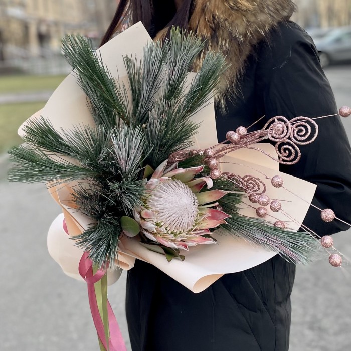 Букет Зимняя свежесть с сосной