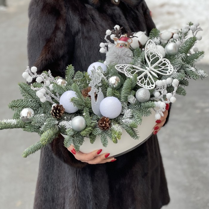 Новогодняя композиция Белая Ночь