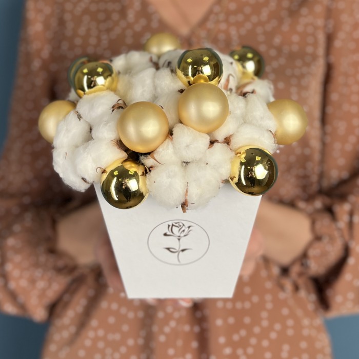 Новогодняя композиция Снежный баблс