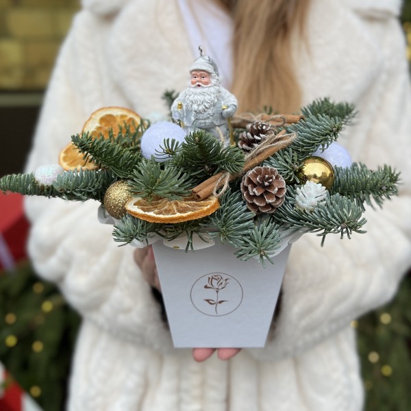 Новогодняя композиция Снежный путь