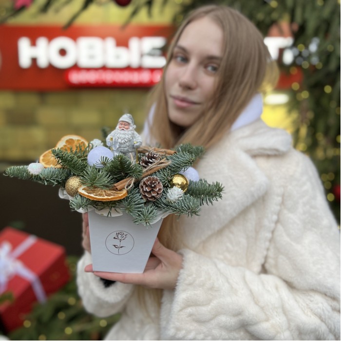 Новогодняя композиция Снежный путь