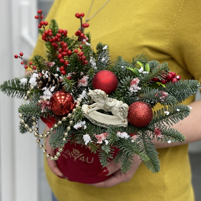 Новогодняя композиция Зимний Праздник