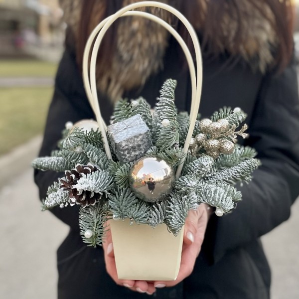 Новогодняя композиция Морозная фантазия